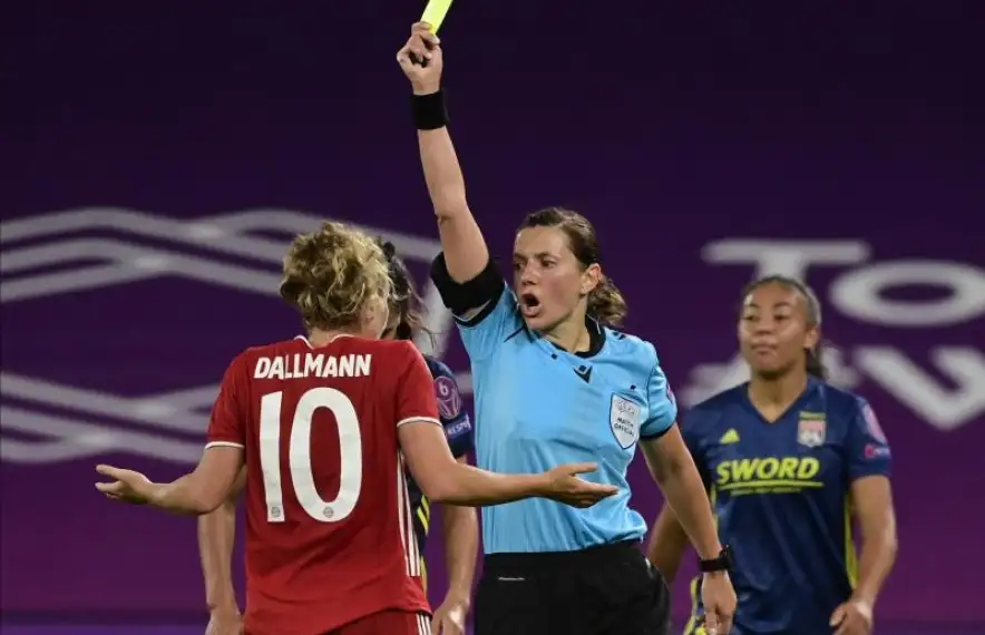 Kateryna Monzul dirigirà el partit entre Andorra i Anglaterra. Foto: Twitter