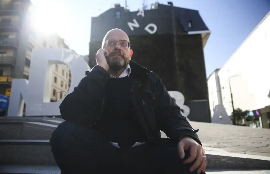 L'arquitecte Xavier Orteu, a la plaça on s'aixecarà Node, la nova seu d'Andorra Telecom que ha projectat amb el seu equip.