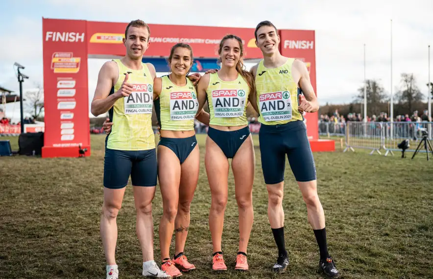 L’equip de relleus mixte de la Federació Andorrana d’Atletisme, a Dublin.