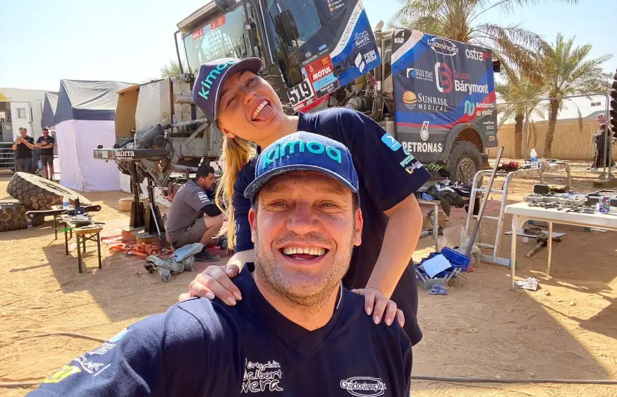 Albert Llovera, amb la seva filla Cristina, abans de comunicar el seu abandonament.