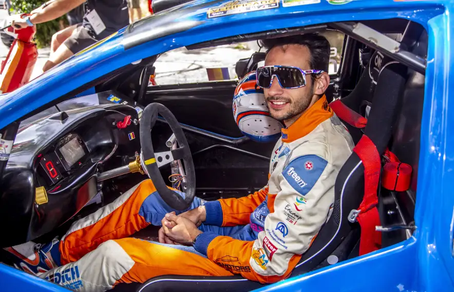 Edgar Montellà deixa de competir aquest curs per motius personals.