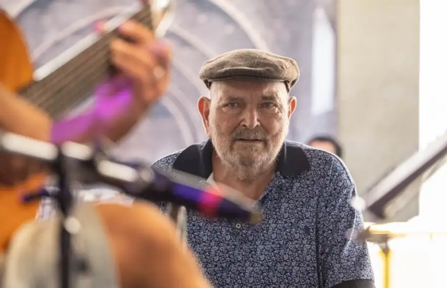 L'escriptor peramolí.