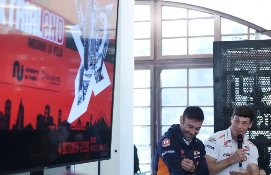 Toni Bou i Gabriel Marcelli, pilots residents, a Ràdio Andorra.