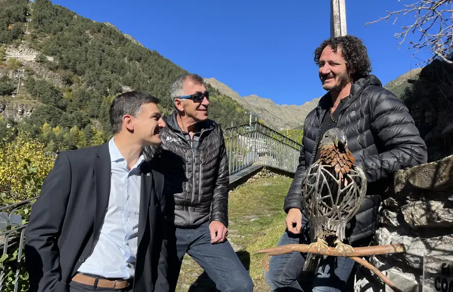 Una de les escultures de la Pitavola.