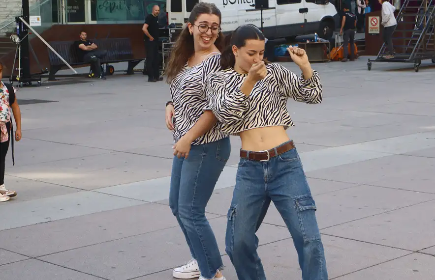 Espectacle ‘Pas a Pas’, de les Joves Companyies Nacionals, avui a la Plaça de la Germandat.