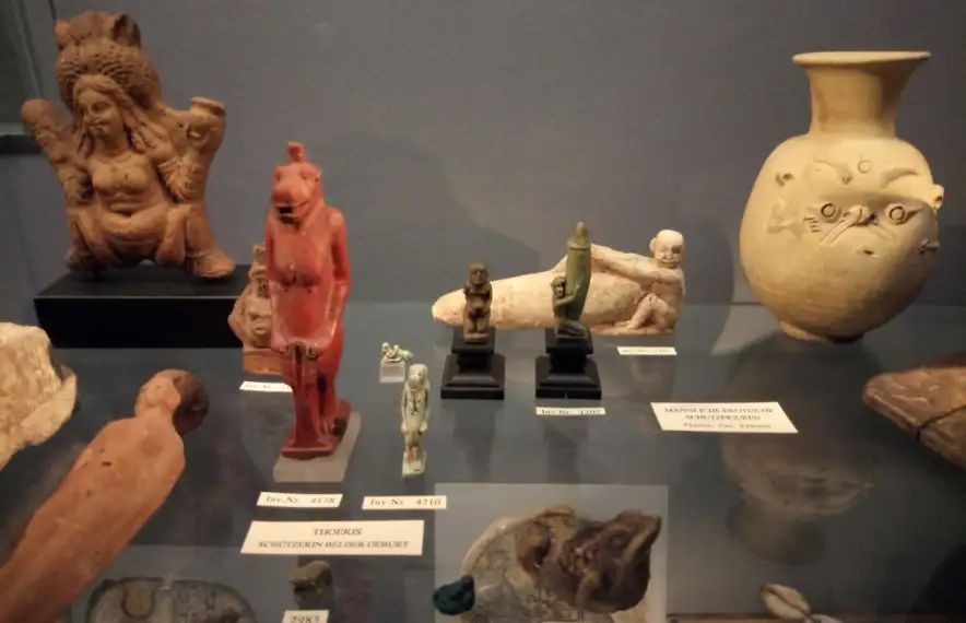 Una sèrie d’eroticones egípcies.