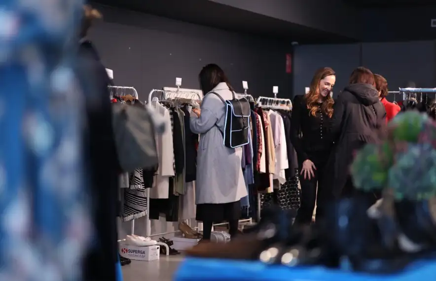 L’edifici The Embassy acull el mercat els dies 12, 13 i 14 de novembre a la segona planta.