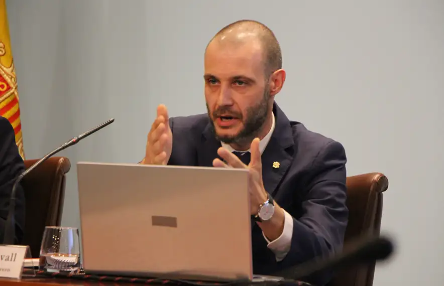 El secretari general del Govern, Jordi Casadevall, durant la seva comparexença d'aquest dimecres.