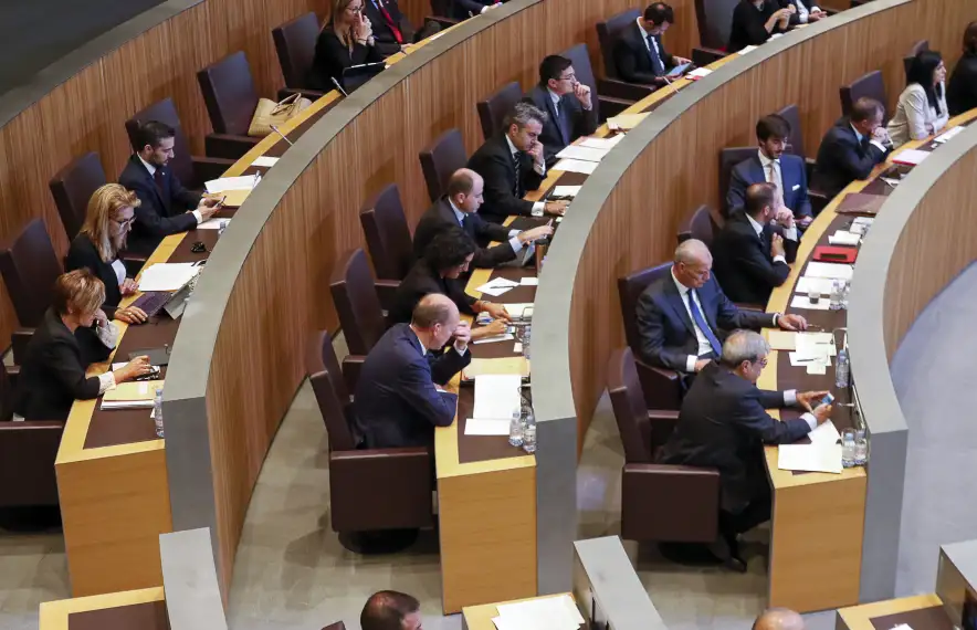 La majoria demòcrata vol aprovar el màxim de lleis abans de la fi de la legislatura.