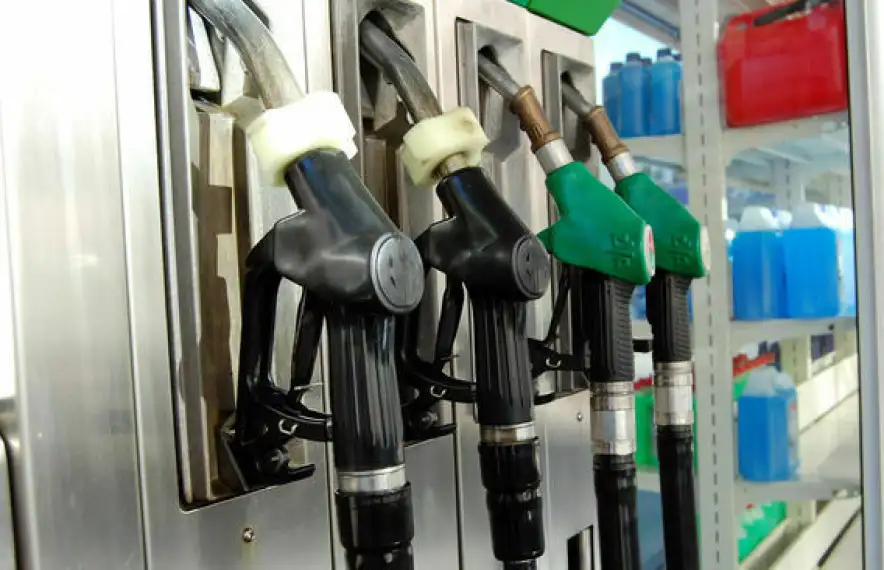 Sortidors en una gasolinera d'Andorra.