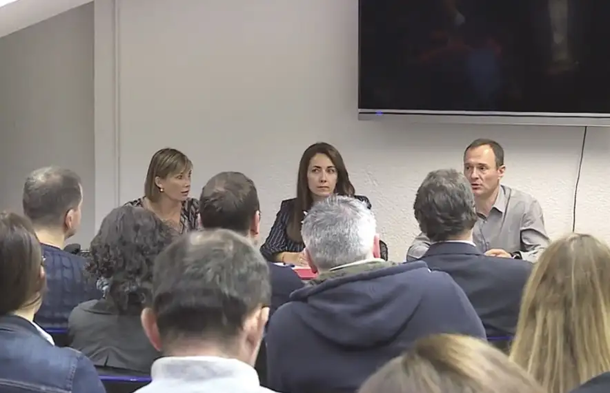 Un moment de la reunió de la Unió de comerciants andorrans del tabac que va tenir lloc ahir a Encamp.