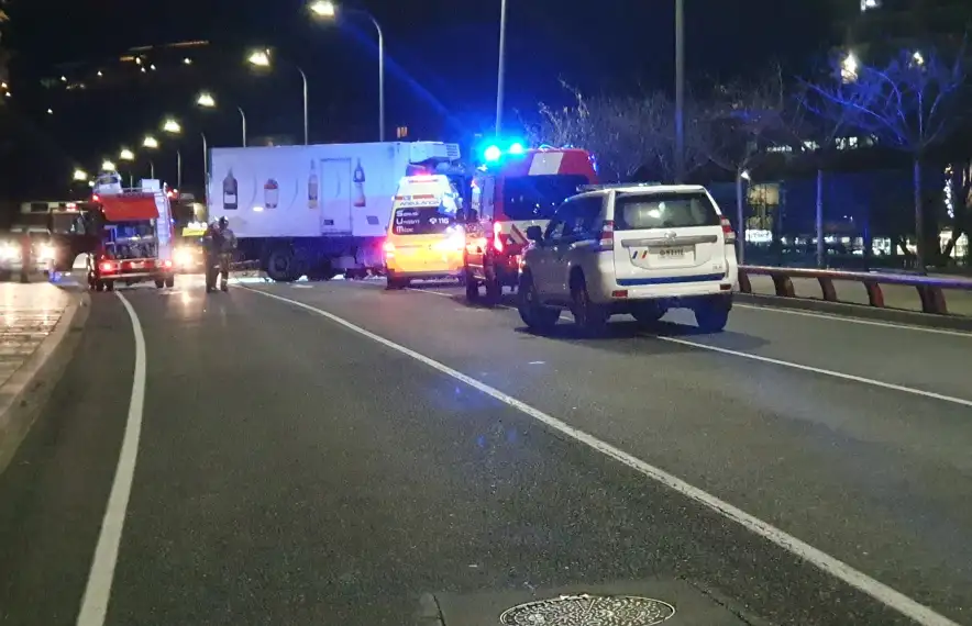 L’accident va tenir lloc ahir al vial de Pobladó, a Santa Coloma, ahir.