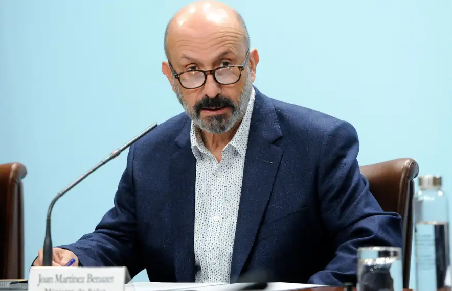 El ministre de Salut, Joan Martínez Benazet, en la compareixença d'aquest migdia.