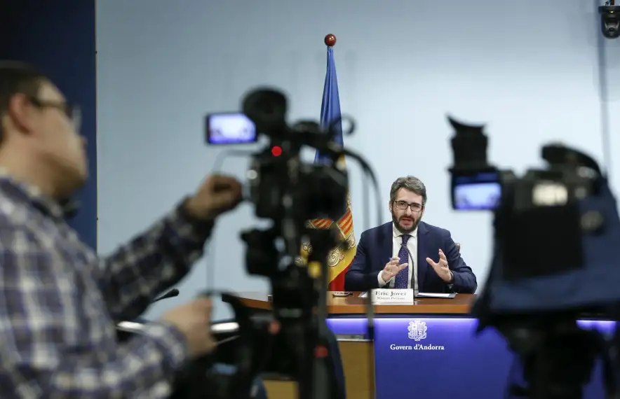 El ministre de Finances i portaveu de l’executiu, Eric Jover, en la compareixença d’ahir per fer el punt a la situació de l’epidèmia.