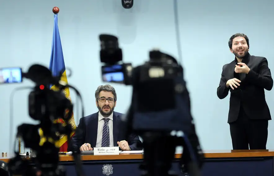 El ministre portaveu, Eric Jover, durant la roda de premsa d'aquest vespre.