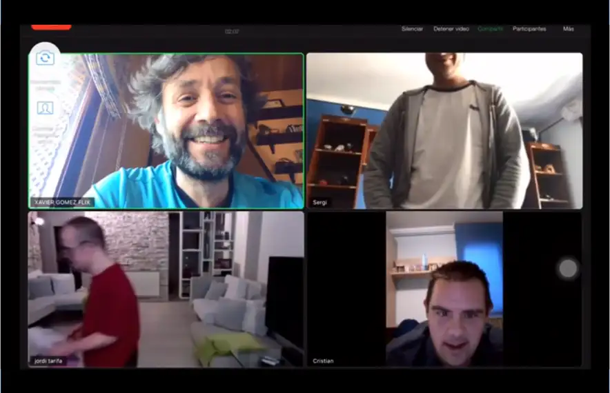 Un moment de l'entrenament a distància.