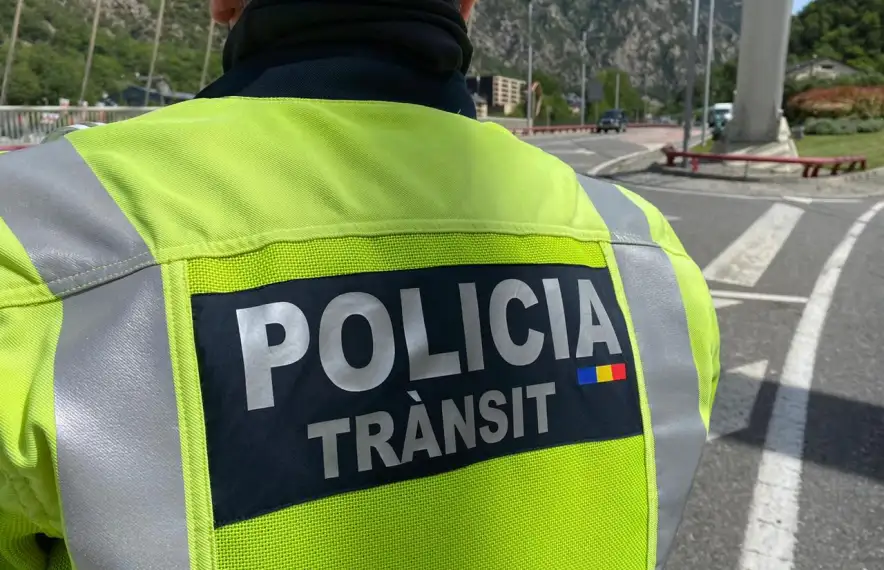 Un agent de policia.