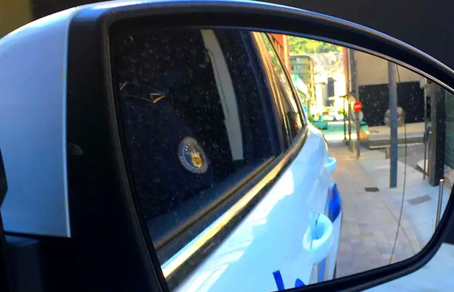 Vehicle patrulla de la policia.