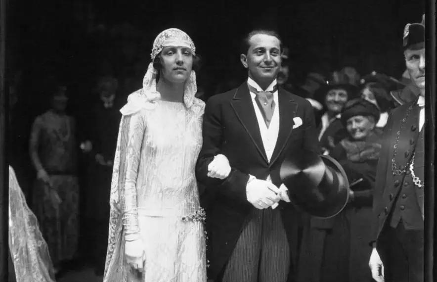 1923: casament de James Rotschild i Claude Dupont a la Gran Sinagoga de París.