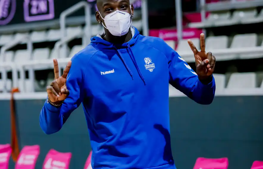 Bandja Sy s’estrena aquest curs a l’ACB.  Foto: Martín Imatge