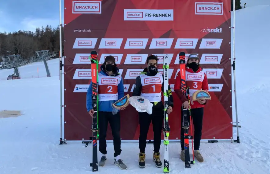Joan Verdú, al primer lloc del podi dels Nacionals de Liechtenstein de Veysonnaz. Foto: FAE