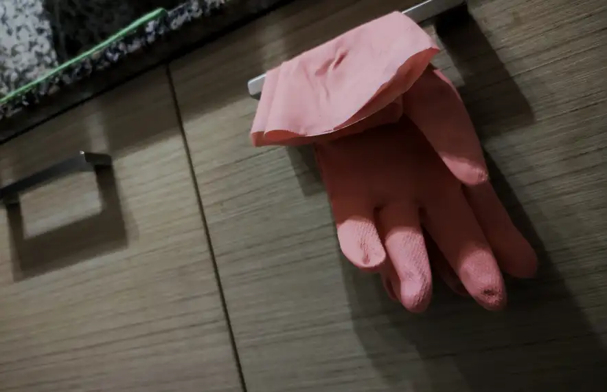 L’empresa on treballava la va acomiadar perquè no tenia feina per a totes les empleades.