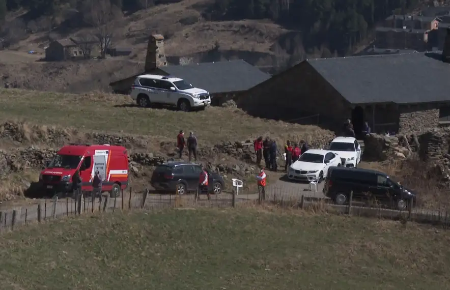 La zona on han estat trobats els joves i on s'ha muntat la base de l’operatiu de cerca.