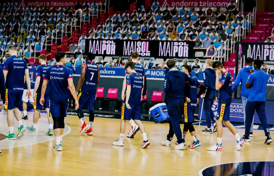 Els jugadors del MoraBanc en l'últim partit disputat.