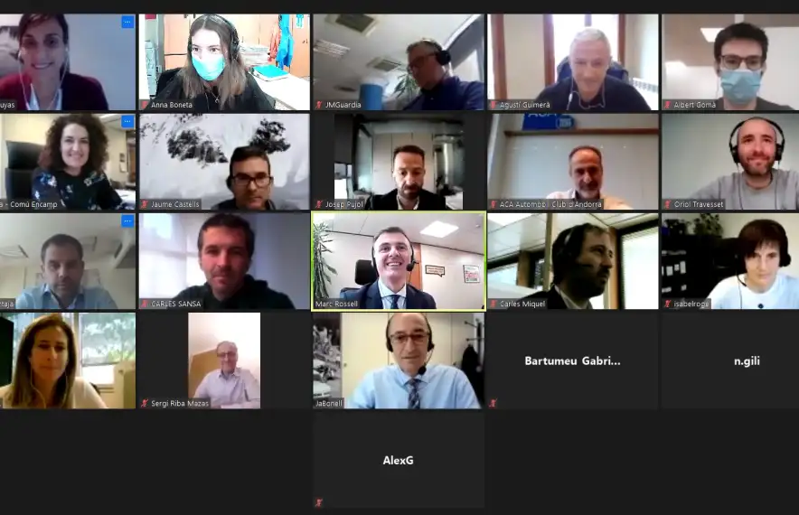 Un moment de la reunió.