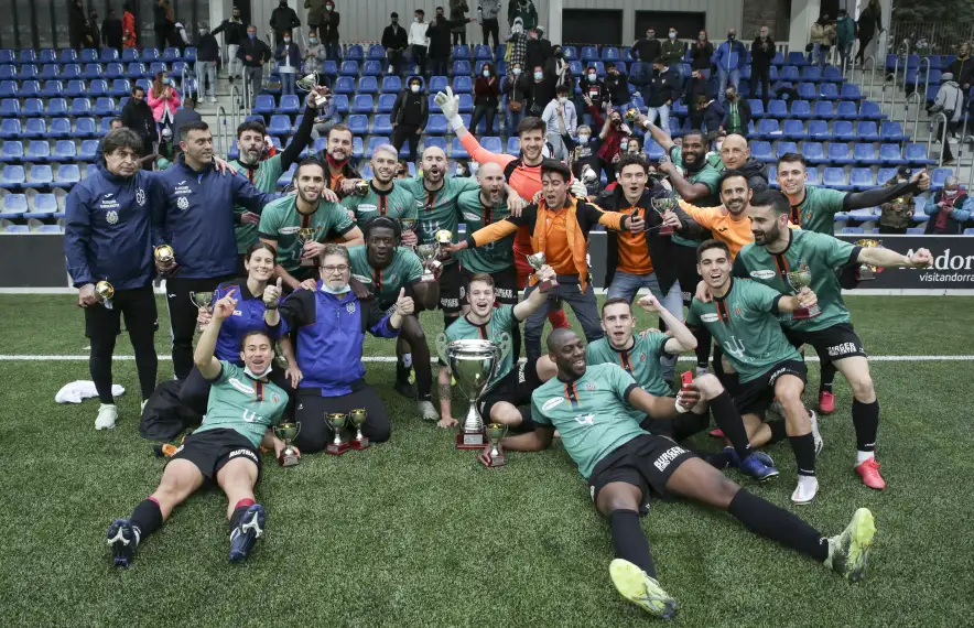 Els de Fernando Ochoaizpur van tancar la temporada aconseguint la sisena Copa Constitució. Foto: Facundo Santana