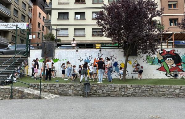 p. 8 foto 2 mural
