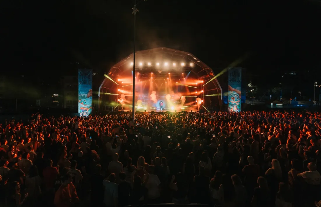 Un moment del concert tribut a Michael Jackson d'ahir a la Festa del Poble d'Encamp.
