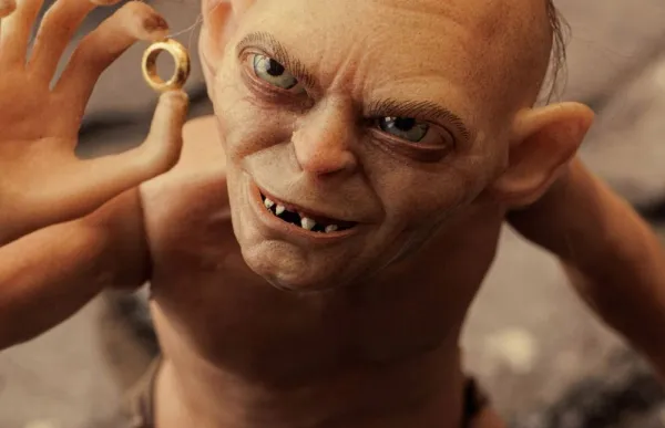 p. 17 asmus-collectible-toys-the-lord-of-the-rings-gollum_0