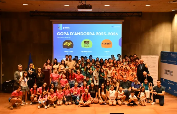 p. 29 gala premis copa d'andorra fan foto fan