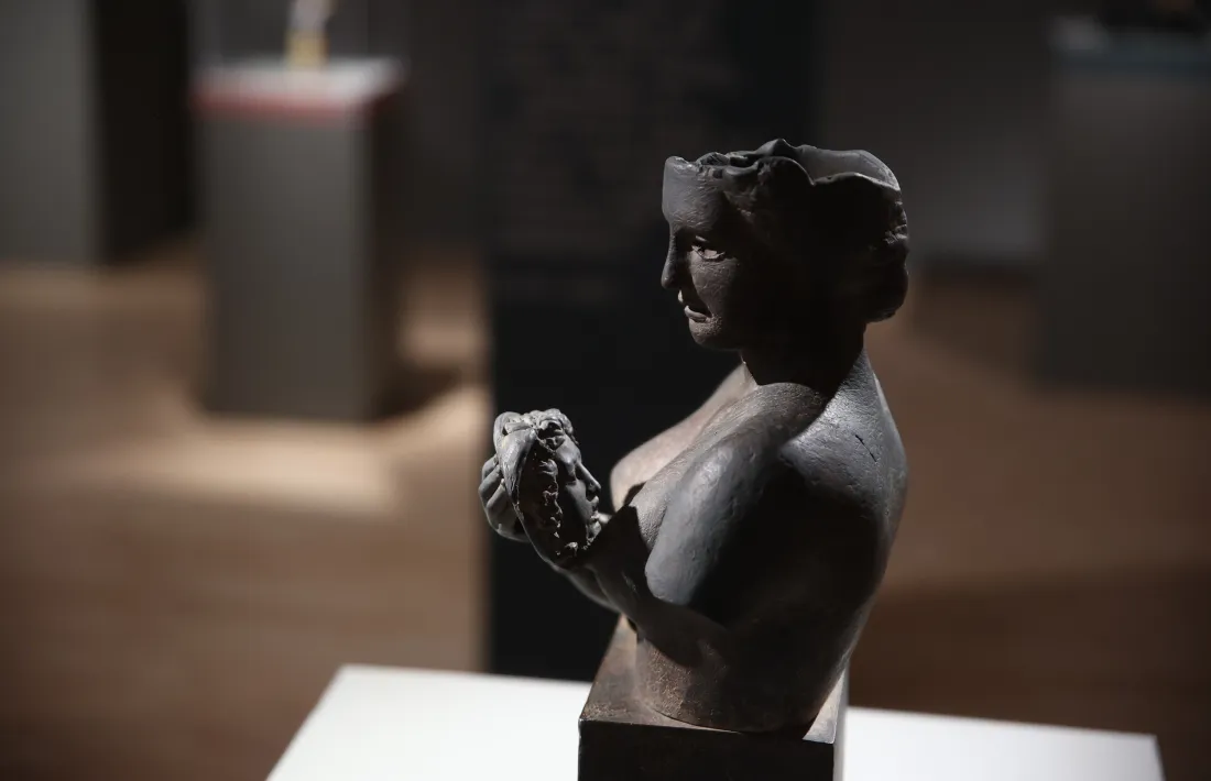‘Cap i mirall’, bronze d’Igor Mitoraj, un dels descobriments de ‘La revolució de l’escultura’.