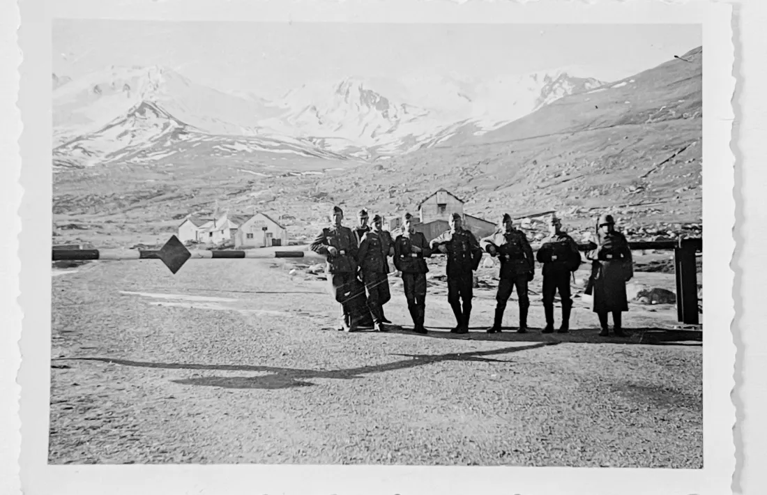 Un grup de soldats alemanys, a la duana francesa del Pas, la primavera del 1943.