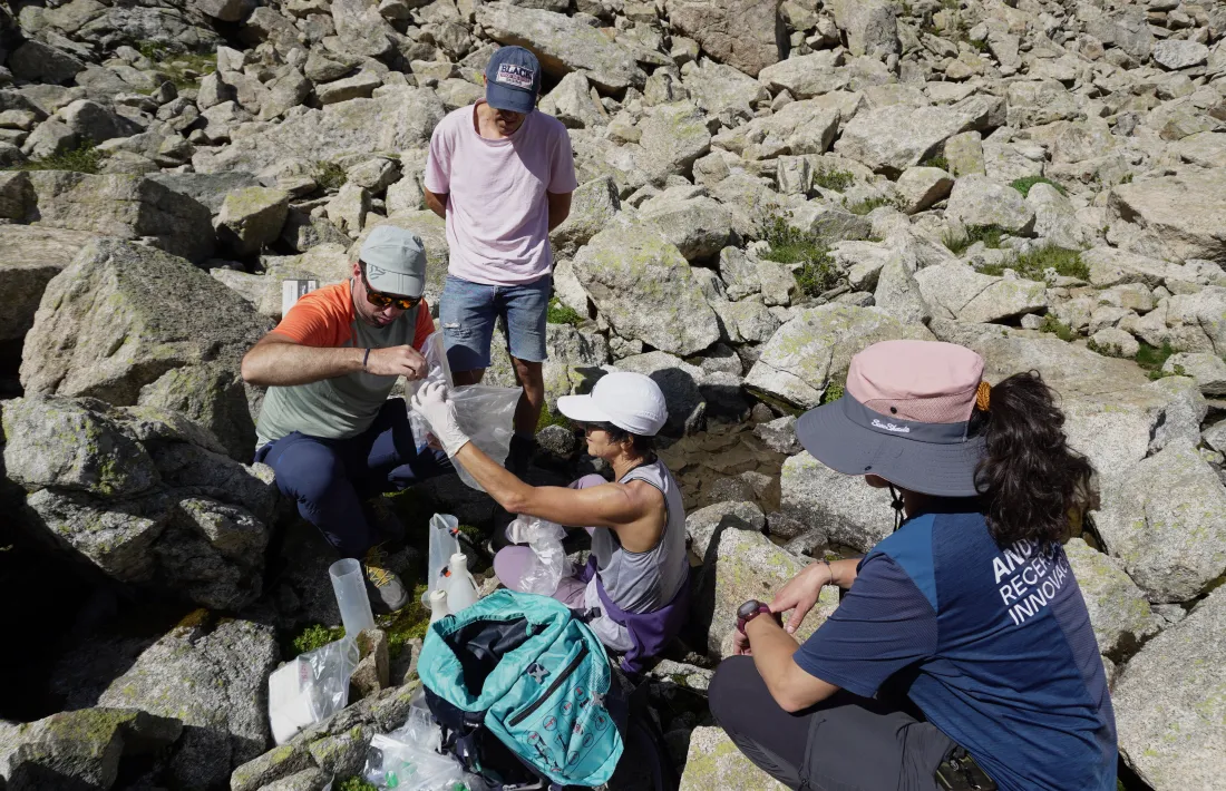 Continua la recerca sobre el permagel als Pirineus per confirmar-ne la presència a Andorra