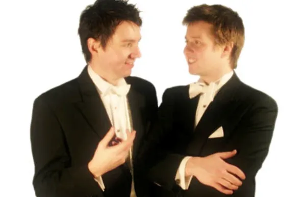 p. 13 SCOTT BROTHERS DUO (large)