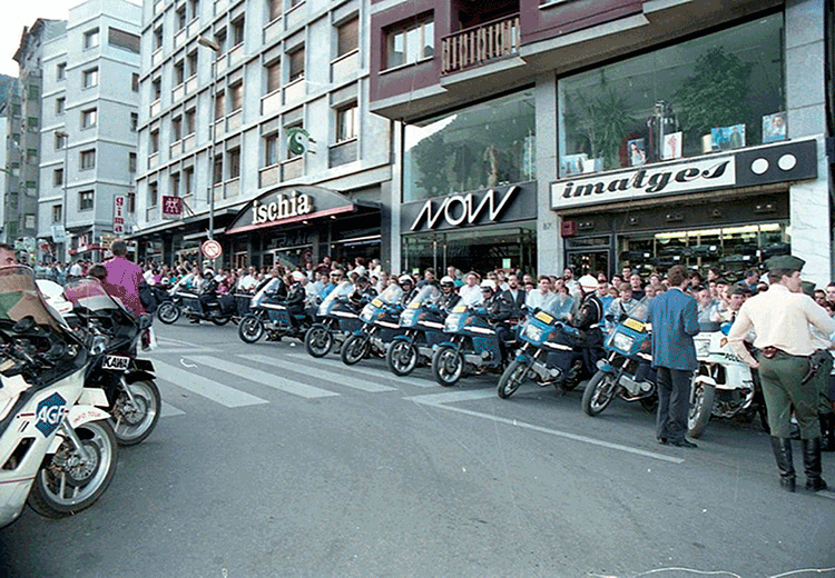 531-Tour-de-France-90s