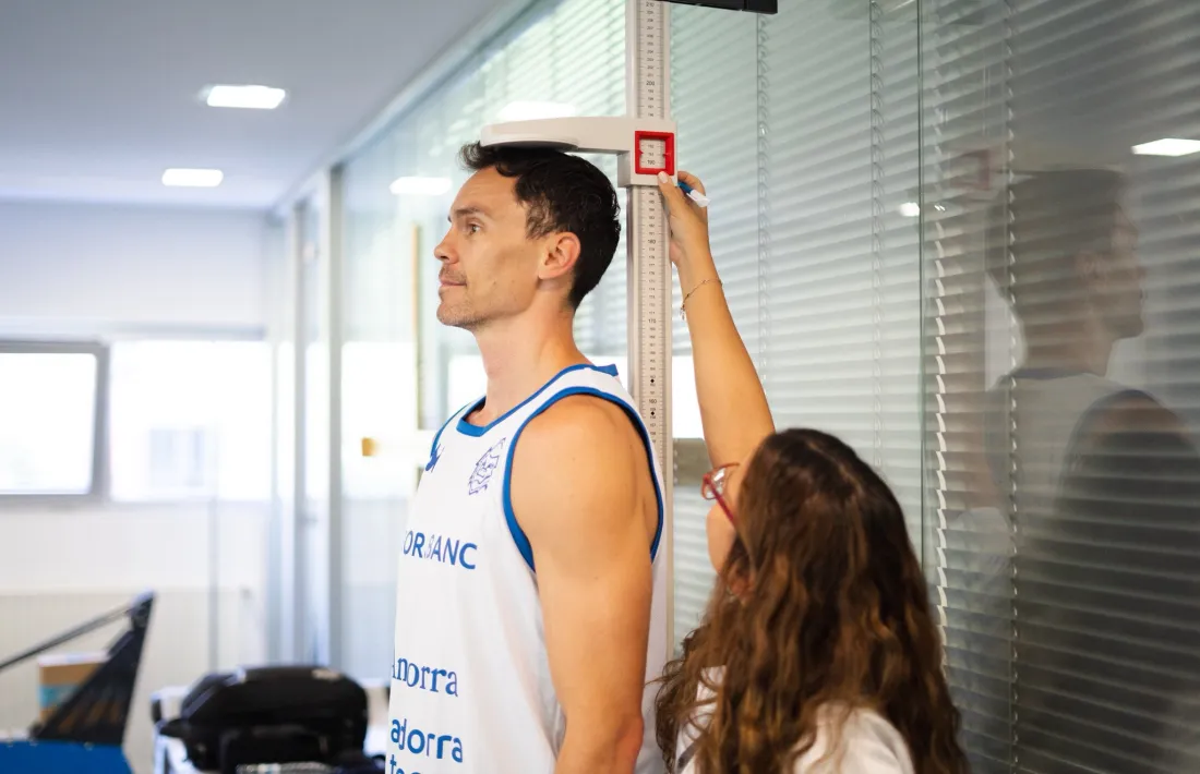 Kyle Kuric també va passar revisió mèdica al CTEO.