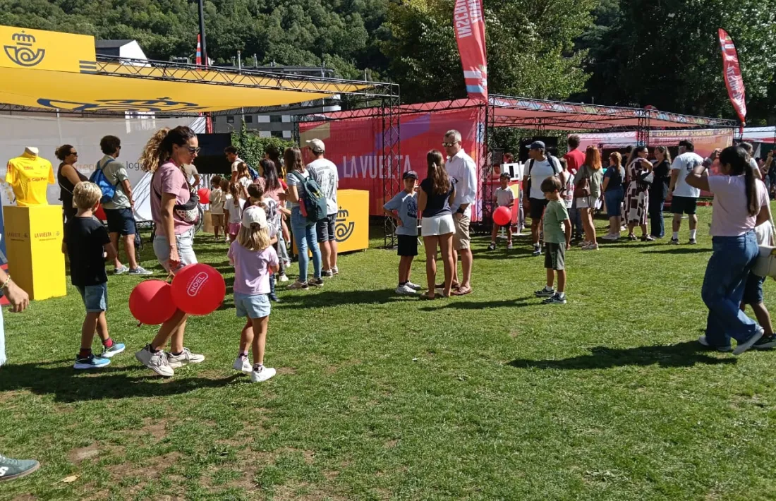 Paradetes de la Vuelta al Parc Central