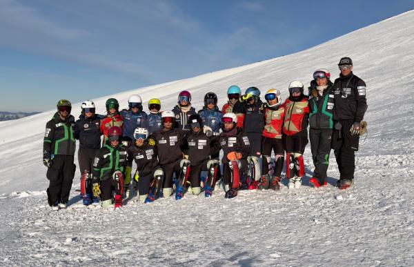 p. 39 El grup EEBE U16, a Corralco_FOTO FAE