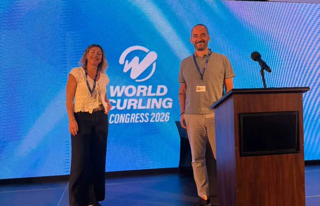 Josep Garcia i Mònica López al Congrés de la Federació Internacional de Cúrling.