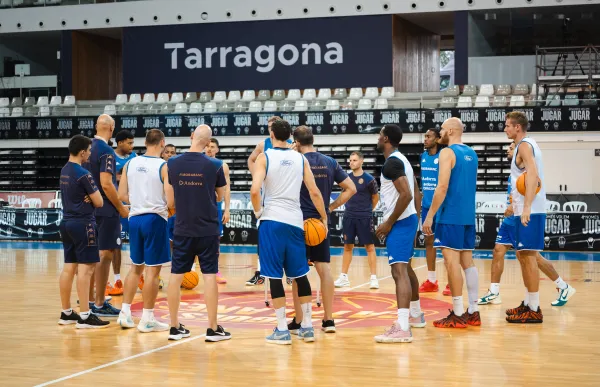 p. 28 preiva lliga catalana acb foto bc morabanc.jpg