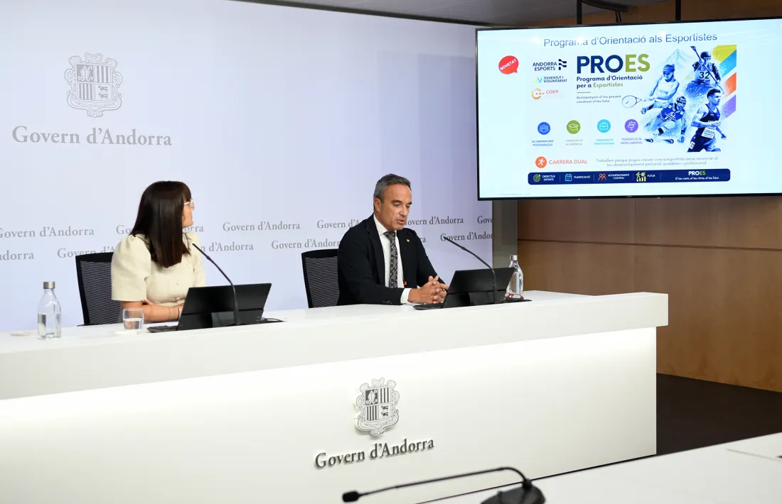 Mònica Bonell i Alain Cabanes van presentar ahir el programa d’Alt Rendiment d’Andorra (ARA).