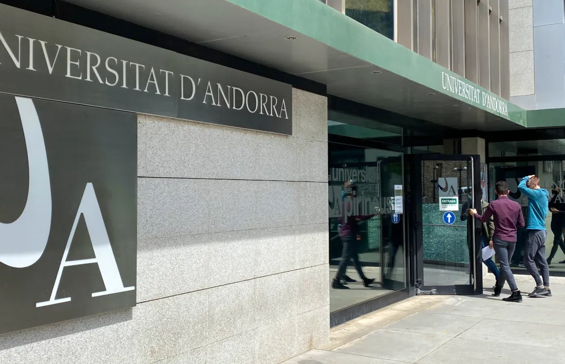 La façana de la Universitat d'Andorra.