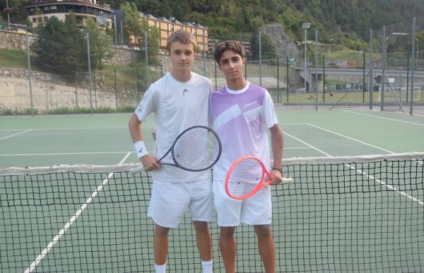 p. 29 tennis europeu sub-16 foto fat