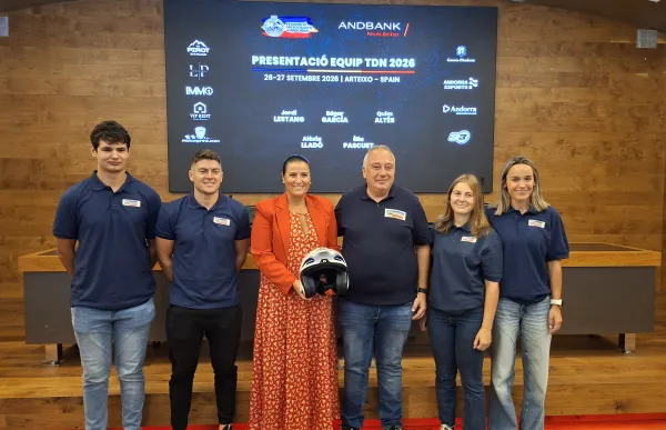 p. 29 equip del trial de les nacions foto agències