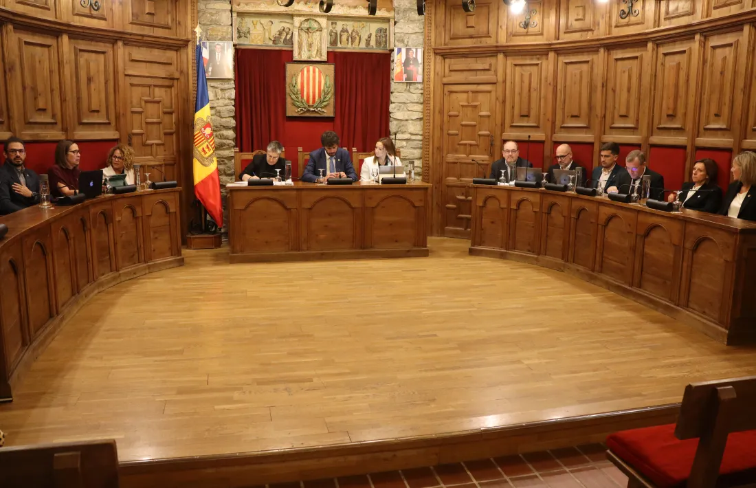 Un moment de la sessió de consell de comú de Sant Julià de Lòria d'aquest matí.