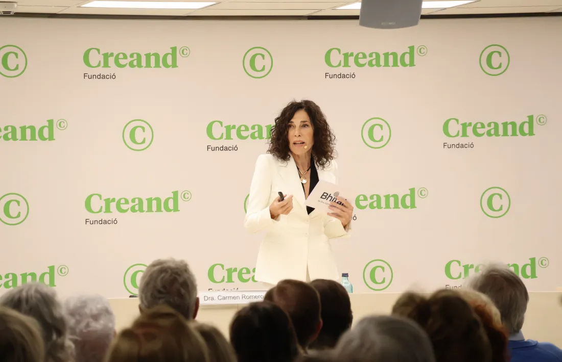 Un moment de la conferència de Carmen Romero.